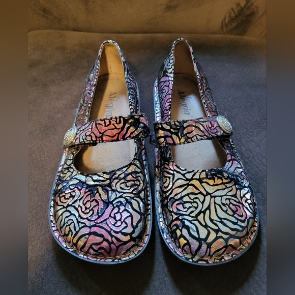 Alegra metallic rose Mary Jane shoes, size 40. - Picture 6 of 10